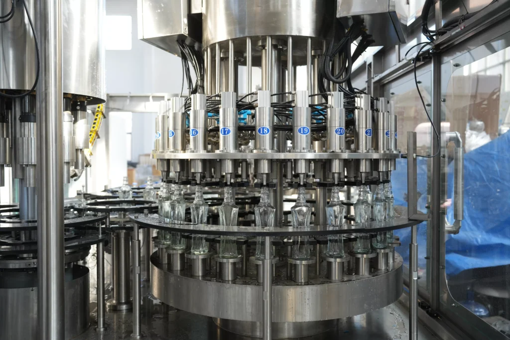 Liqur filling machine